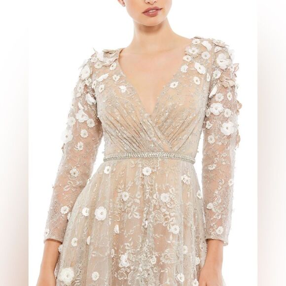 Mac Duggal FLORAL EMBELLISHED LACE A-LINE COCKTAIL DRESS size 4 - Picture 5 of 15